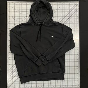 Nike black Men's Hoodie - Vintage 2000s